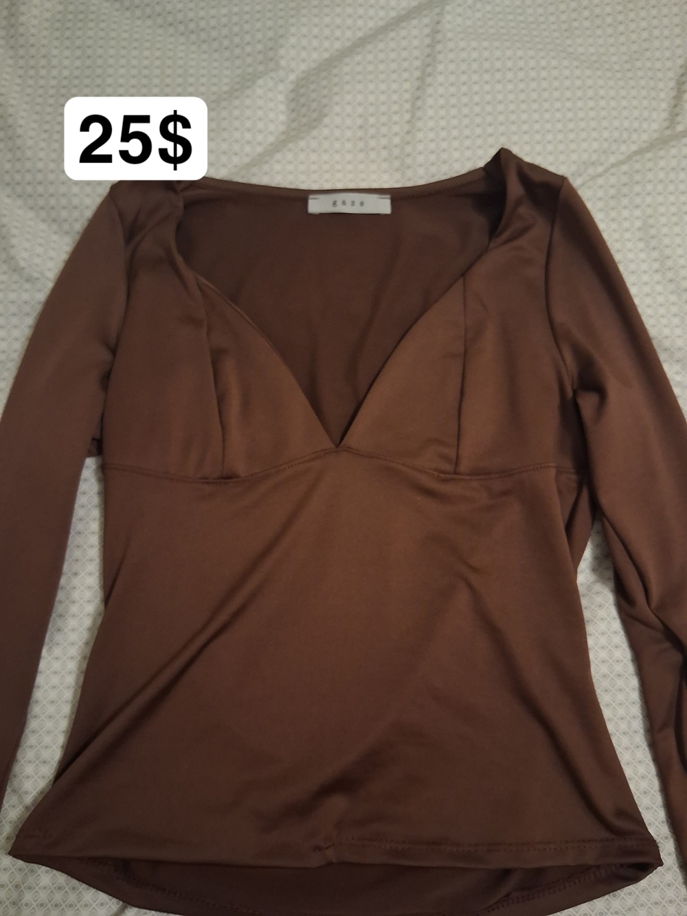 gaze Brown V-Neck Long Sleeve Top